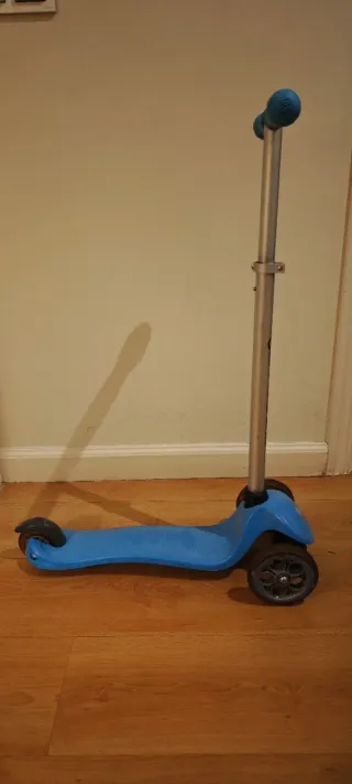 Patinete infantil 3 ruedas azul