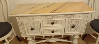 Taquillón antiguo estilo Victoriano