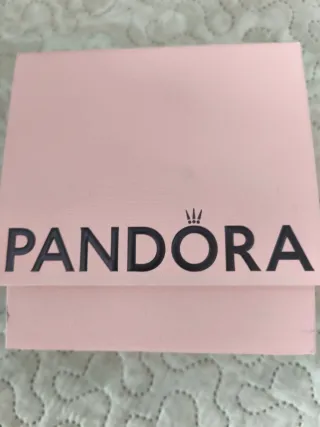 Pulsera Pandora Dorada con Rosa Roja