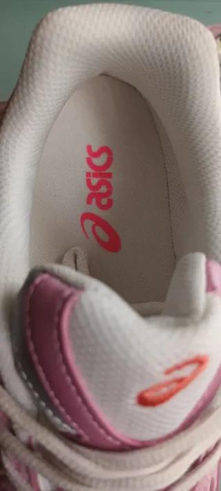 Asics Gel rosas y beige