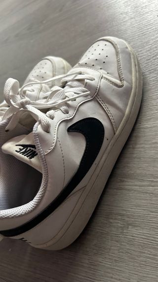 Nike Court Vision Low Blancas y Negras