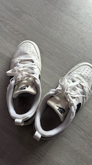 Nike Court Vision Low Blancas y Negras