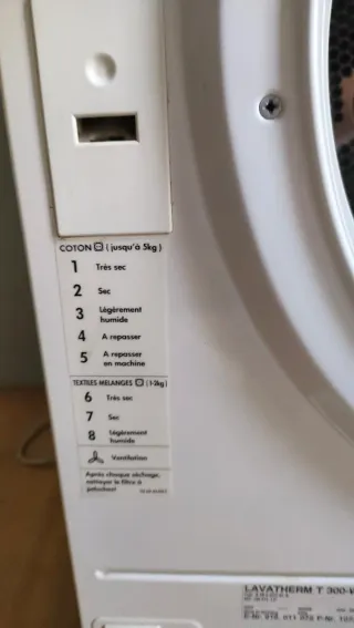 Secadora de evacuación AEG Lavatherm T 300