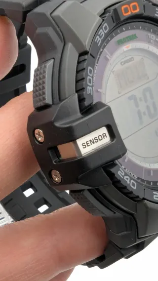 RELOJ CASIO PRO TREK SOLAR TRIPLE SENSOR ESTRENAR