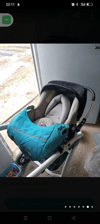 Carro de bebé azul y gris