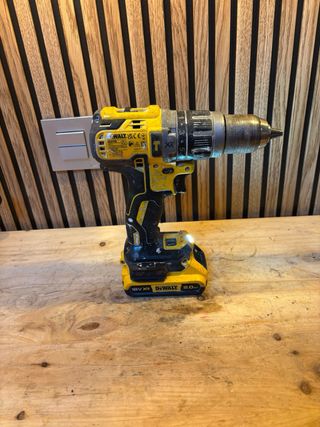 Taladro dewalt DCD796