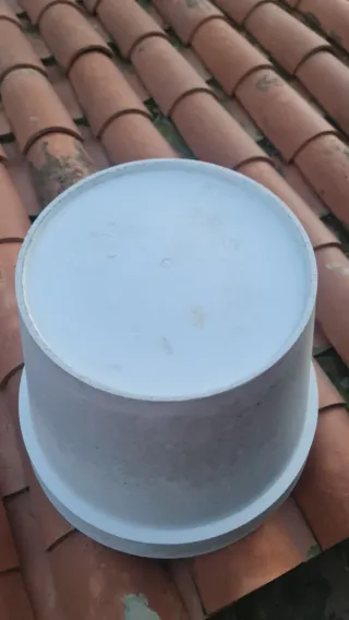 Maceteros Beliani Blanco otro regalo