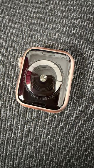 Apple Watch Series 4 40mm Aluminio y Cerámica