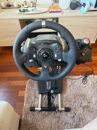 Logitech G920 Driving Force Racing Wheel