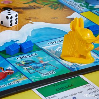 Monopoly Disney Stitch versión español NUEVO