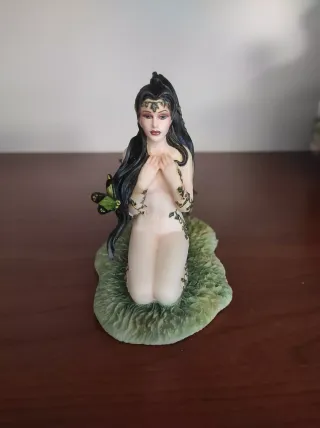 Nene Thomas Ivi statuetta fata