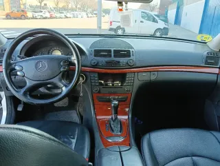 Mercedes-Benz Clase E 2006
