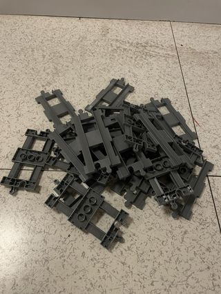 Lego Duplo Treni - Pista Ferrovia e Locomotori