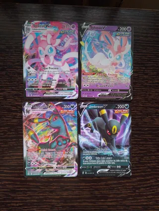Cartas Pokémon Sylveon y Umbreon VMAX/V