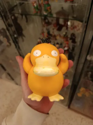 Figura Psyduck Pokémon