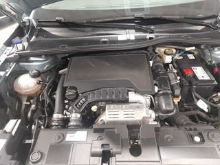 Citroën C4 PureTech 130 S&S EAT8 Plus