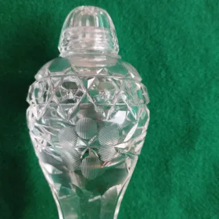 Saliera in cristallo decorata