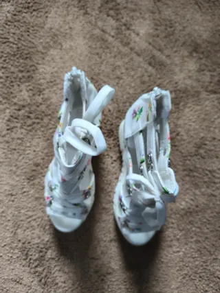 Sandalias de Plataforma Estilo Verano