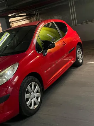 Peugeot 207 2010