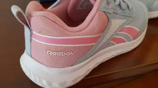 Zapatillas Reebok Azul claro y Rosa