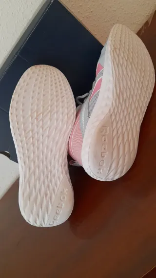 Zapatillas Reebok Azul claro y Rosa