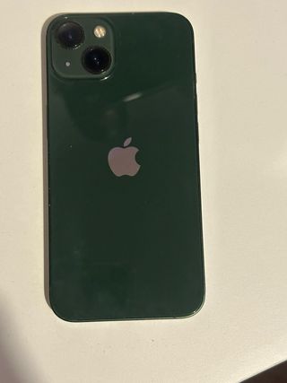 iPhone 13 Batería al 72%