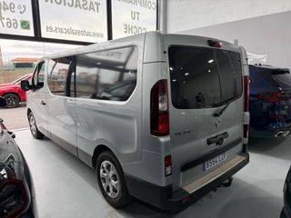 Renault Trafic 2022 IVA INC 6 PLAZAS ‼️