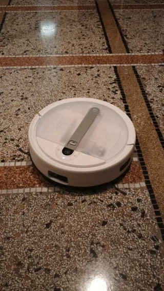 Robot aspirapolvere yeedi K650