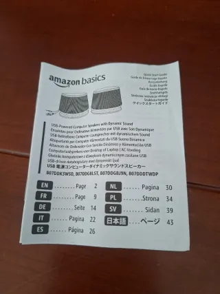 Altavoces Amazon Basics Negros