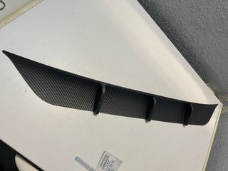Alerón trasero Tesla Model Y