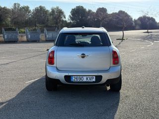 MINI Countryman 2011