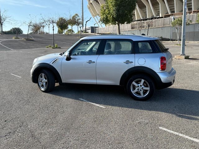MINI Countryman 2011