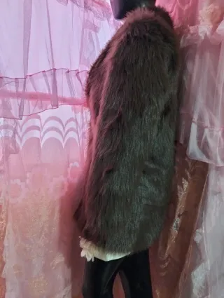 Abrigo pelo sintético tipo visón premium