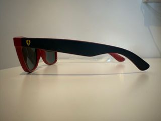 Gafas Ray-Ban Wayfarer Ferrari Edición Especial