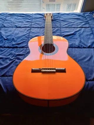 Guitarra Clásica Alhambra 4F Nueva