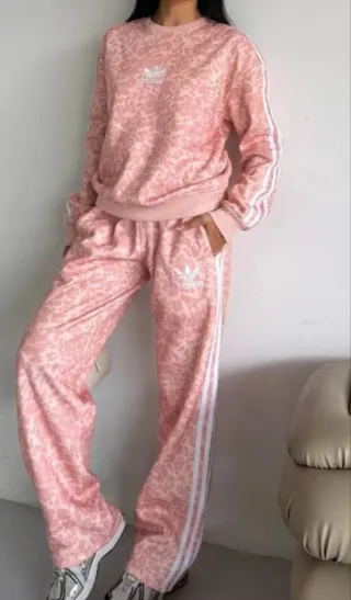 Chándal Adidas campana estampado mujer