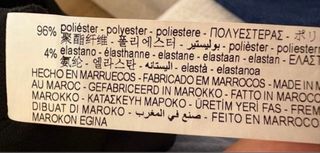 Falda Zara negra con flecos