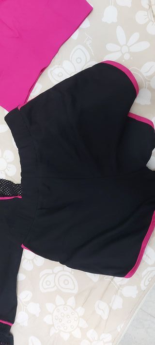 Completo palestra/corsa nero e fucsia