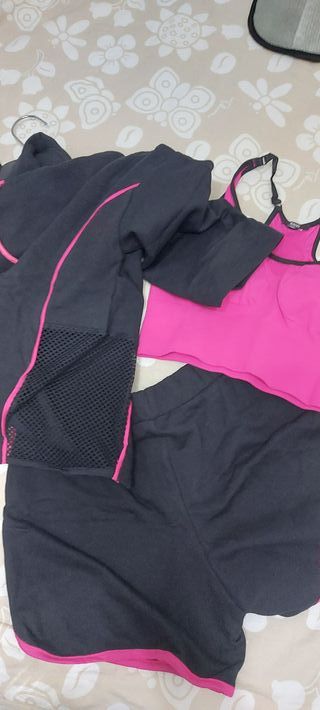 Completo palestra/corsa nero e fucsia