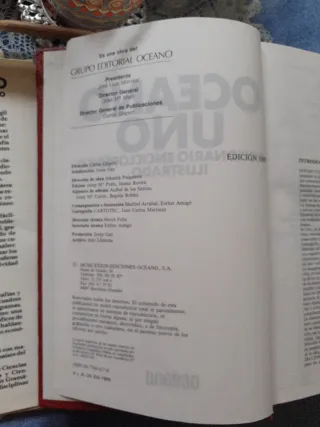Oceano Uno Diccionario Enciclopédico Ilustrado