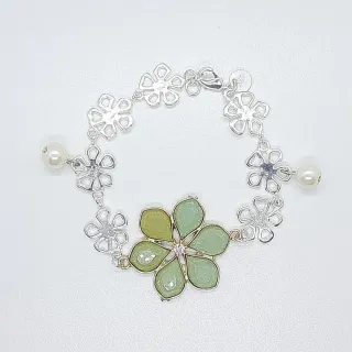 Bracciale artigianale fiore argentato charm perla