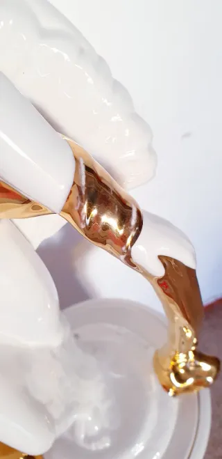 ESCULTURA DE MUJER DESNUDA