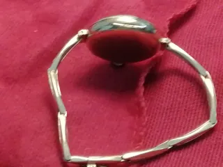 Pulsera Reloj Oro y Rubíes