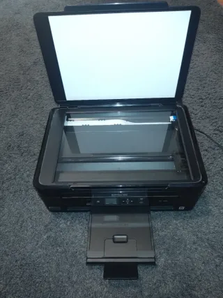 Stampante multifunzione Epson XP-305 Wi-Fi