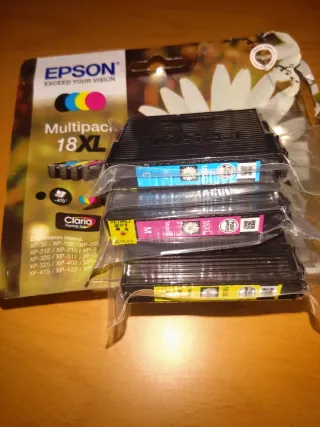 Stampante multifunzione Epson XP-305 Wi-Fi