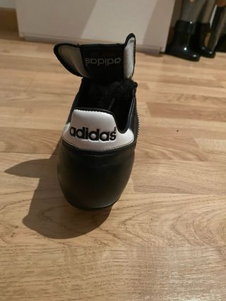 Botas de fútbol Adidas Negras