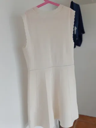 Vestido Zara Beige Talla L