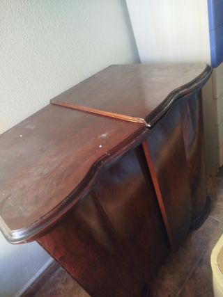 Máquina de coser antigua