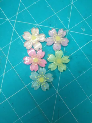 115 Flores Decorativas Multicolor