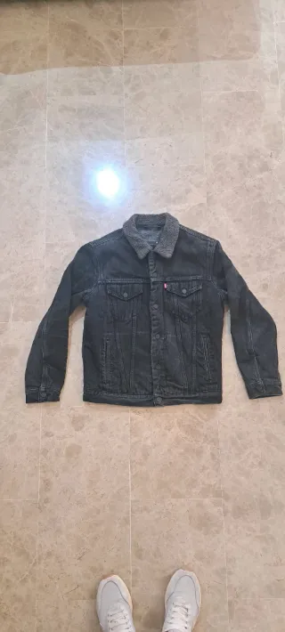 Chaqueta Levi's Sherpa Negra